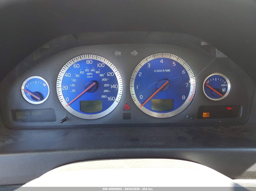 2004 VOLVO V70 auction photo 7