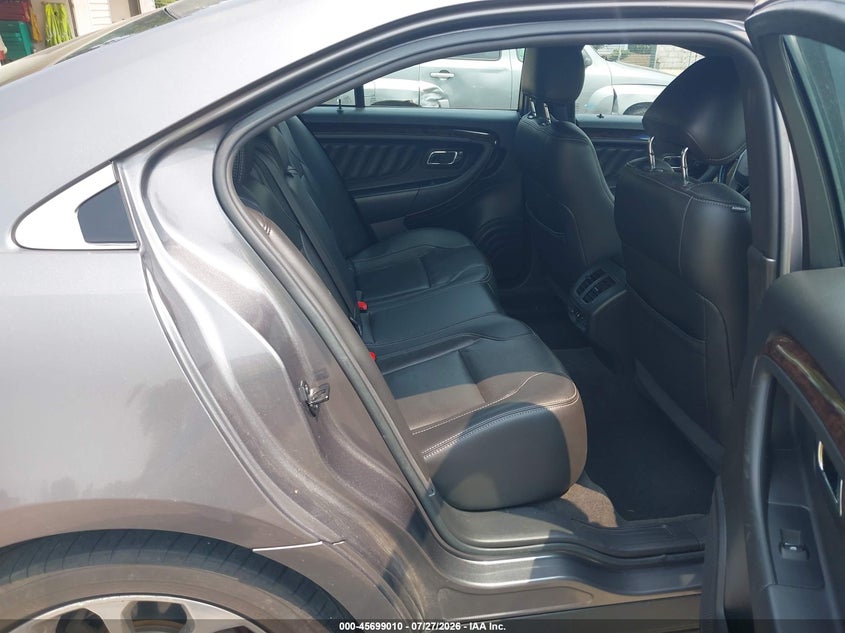 2013 FORD TAURUS auction photo 8