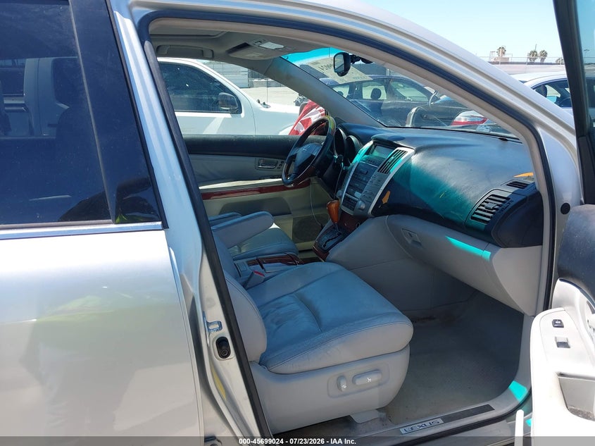 2004 LEXUS RX 330 auction photo 5