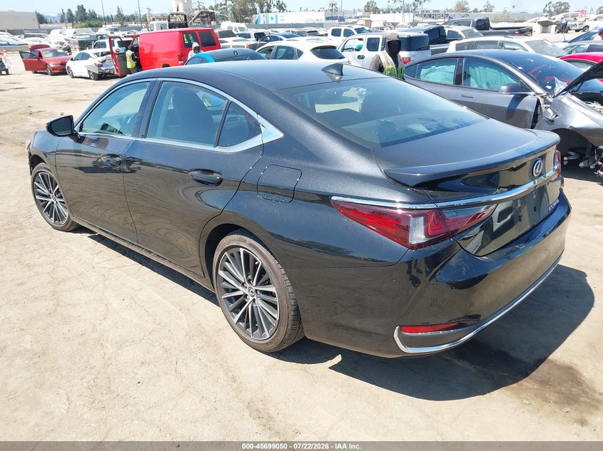 Vin: 58ada1c10ru047841, lot: 46197678, lexus es 300h 20243