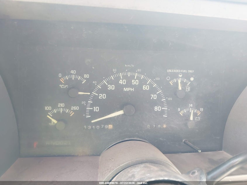 CHEVROLET GMT-400 1994 VIN 2GCEK19K1R1307821
