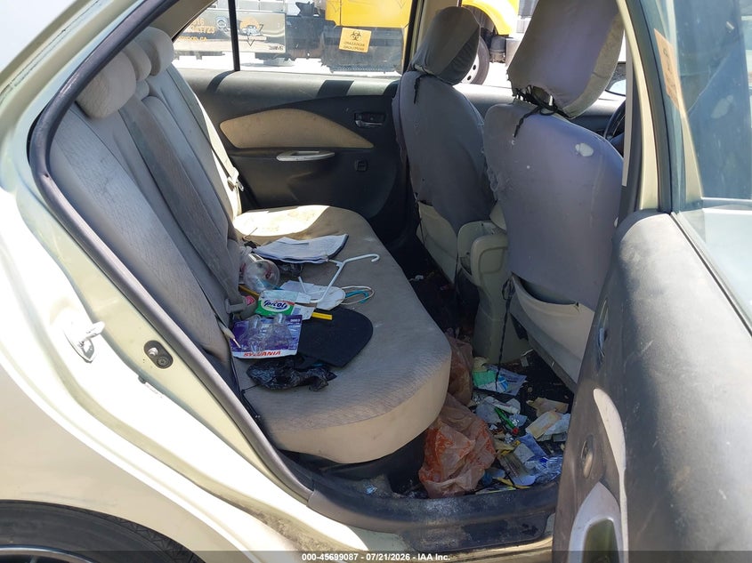 2008 TOYOTA YARIS auction photo 8