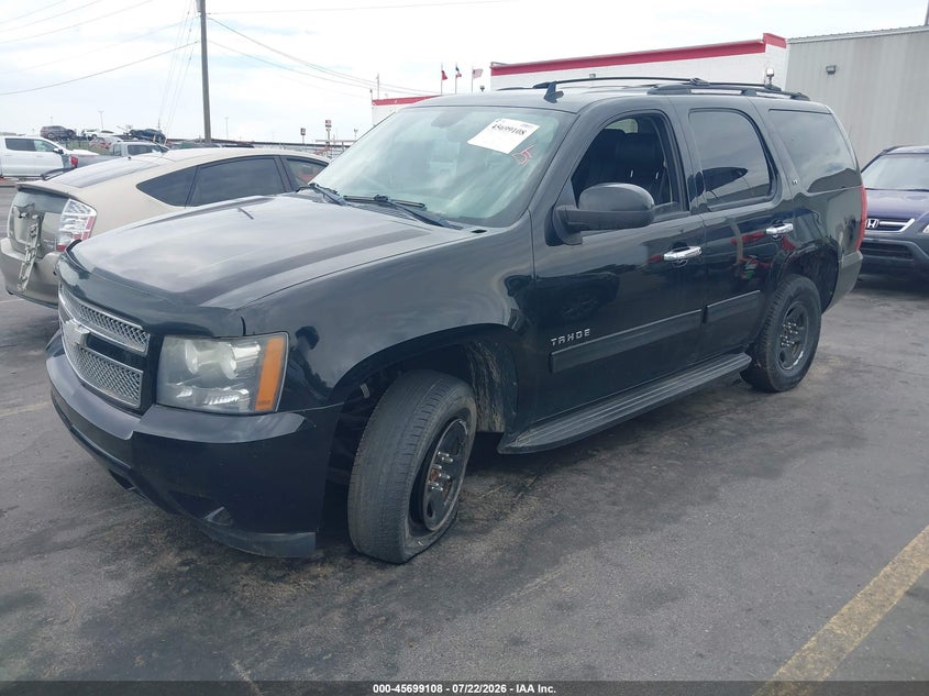 2011 CHEVROLET TAHOE auction photo 2