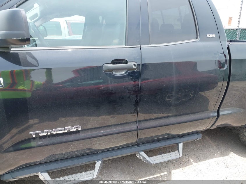 TOYOTA TUNDRA - zdjęcie 14