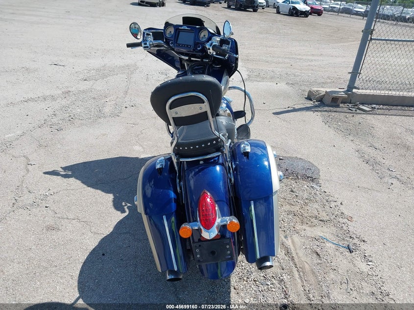 2019 INDIAN MOTORCYCLE CO. CHIEFTAIN auction photo 6
