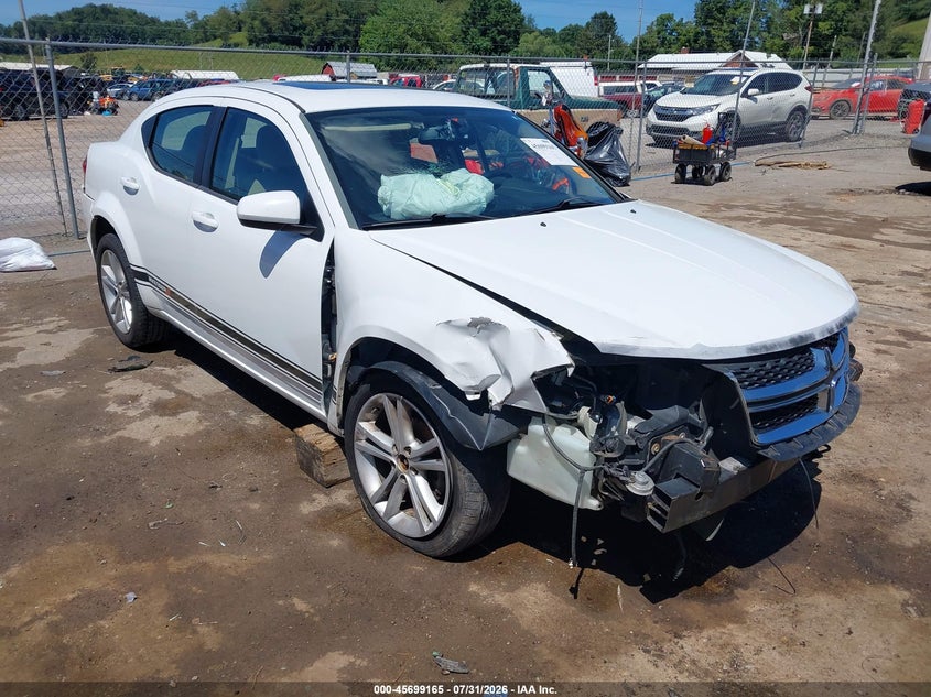 Vin: 1c3cdzcb0dn746240, lot: 46197793, dodge avenger sxt 2013 img_1
