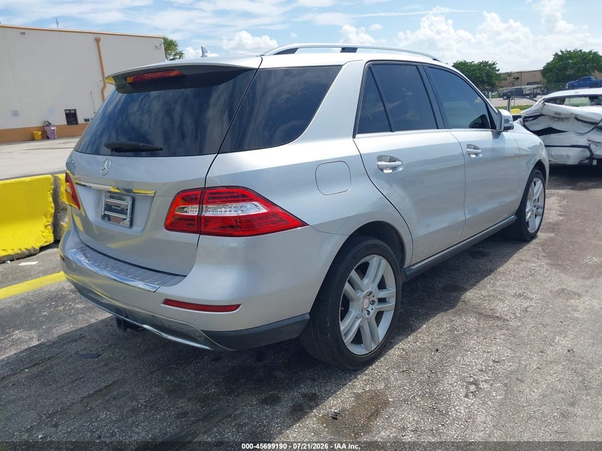 2014 MERCEDES-BENZ ML 350 auction photo 4