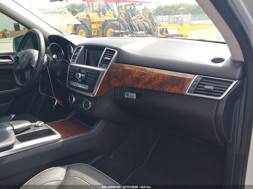 2014 MERCEDES-BENZ ML 350 auction photo 5