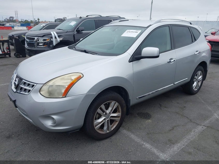 2013 NISSAN ROGUE auction photo 2