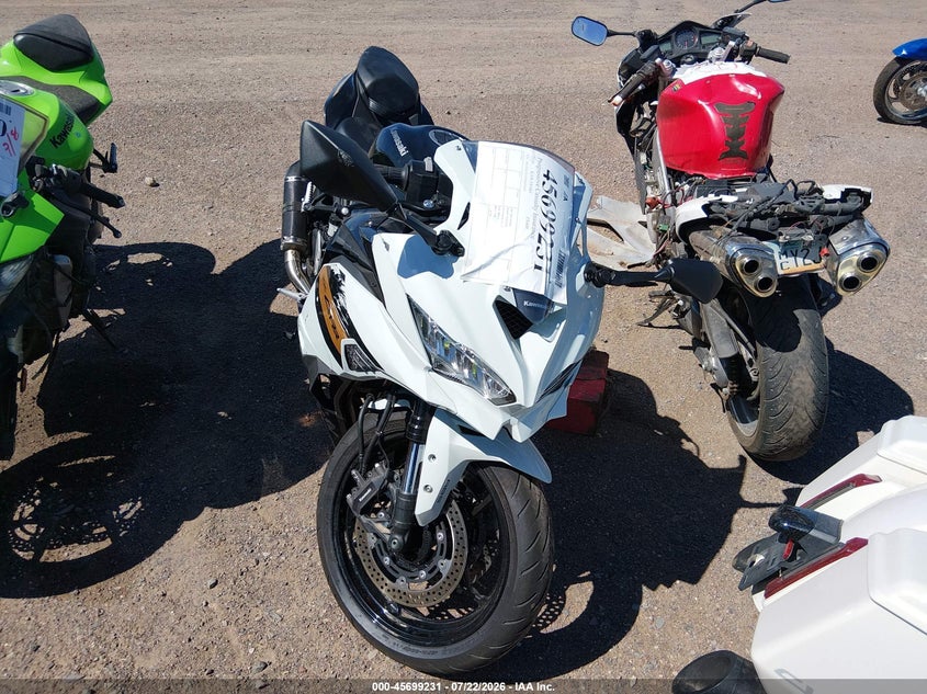 2026 Kawasaki Zx400