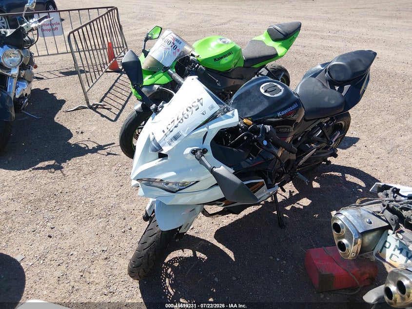 2026 KAWASAKI ZX400 auction photo 2