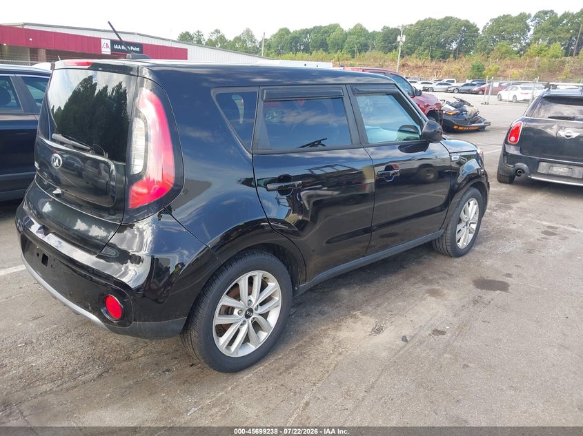 2018 KIA SOUL auction photo 4