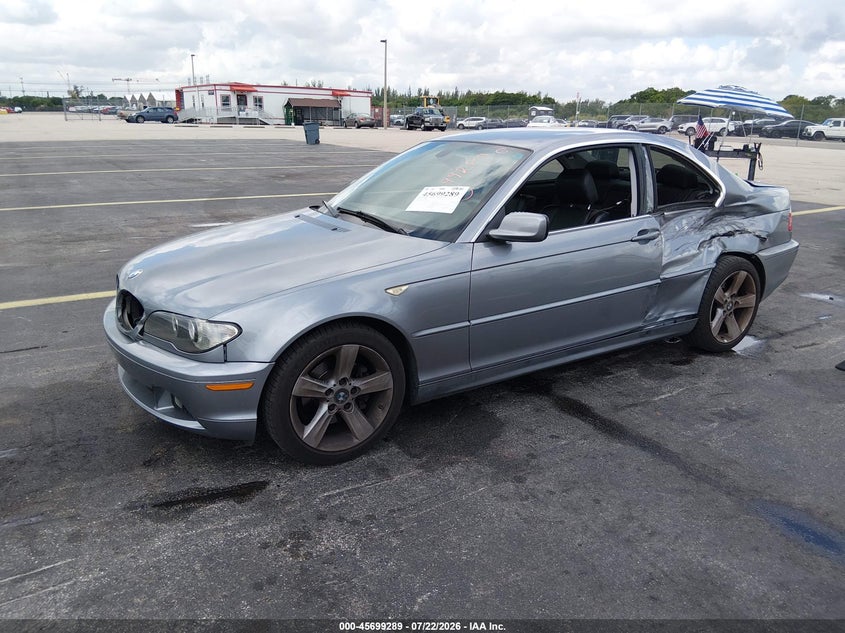 2004 BMW 325CI auction photo 2