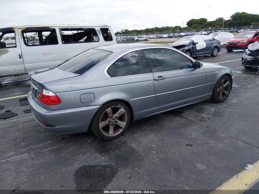 2004 BMW 325CI auction photo 4