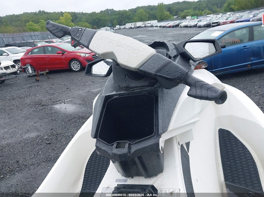 2016 SEA DOO GTI auction photo 5