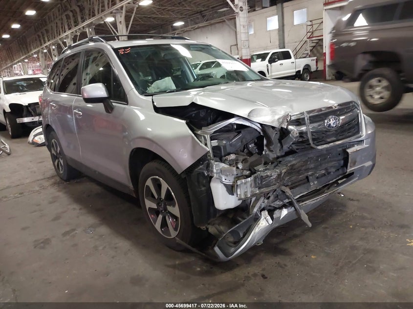 2017 SUBARU FORESTER auction photo 1