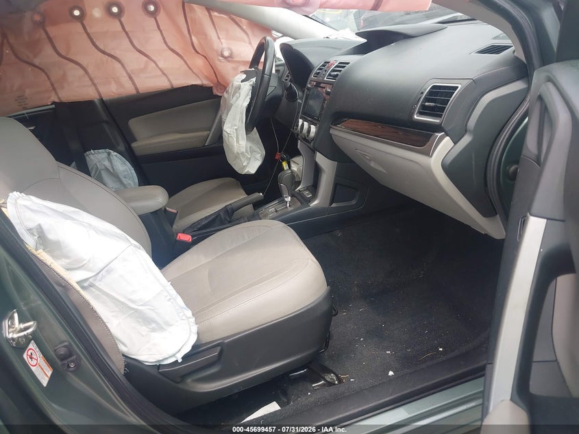 Vin: jf2sjajc8jh553293, lot: 46198085, subaru forester 2.5i limited 20184
