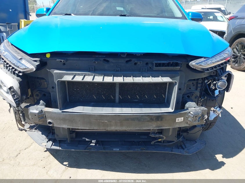 2020 HYUNDAI KONA auction photo 6