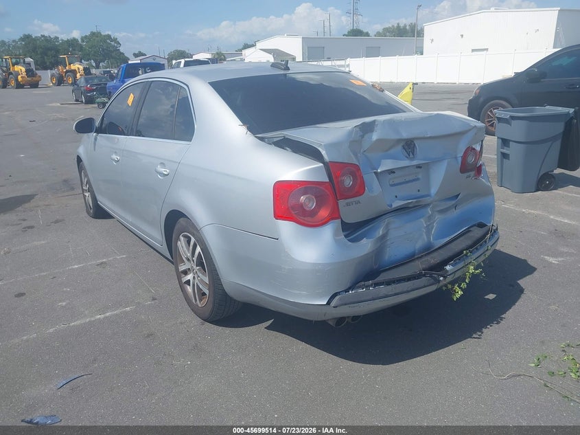 2006 VOLKSWAGEN JETTA auction photo 3