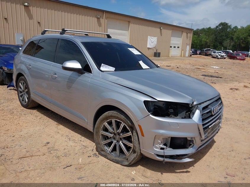 Vin: wa1laaf78jd013135, lot: 46198152, audi q7 3.0t premium 2018 img_1