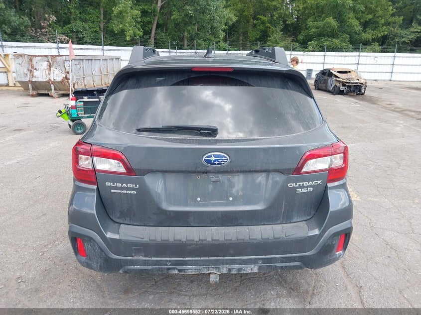 SUBARU OUTBACK 2018 VIN 4S4BSENC7J3207922