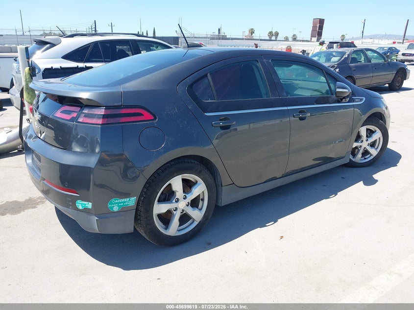 2015 CHEVROLET VOLT auction photo 4