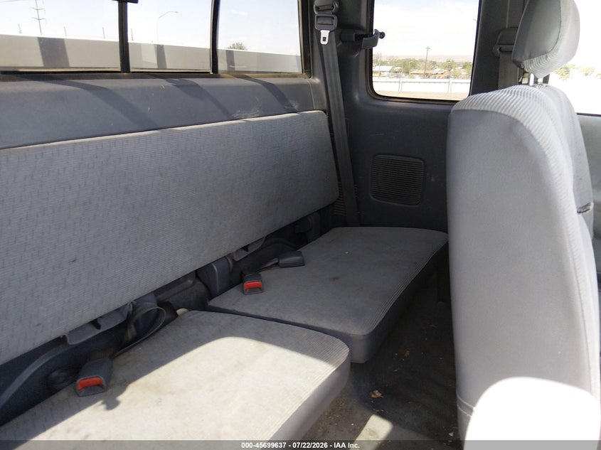 1998 TOYOTA T100 auction photo 8