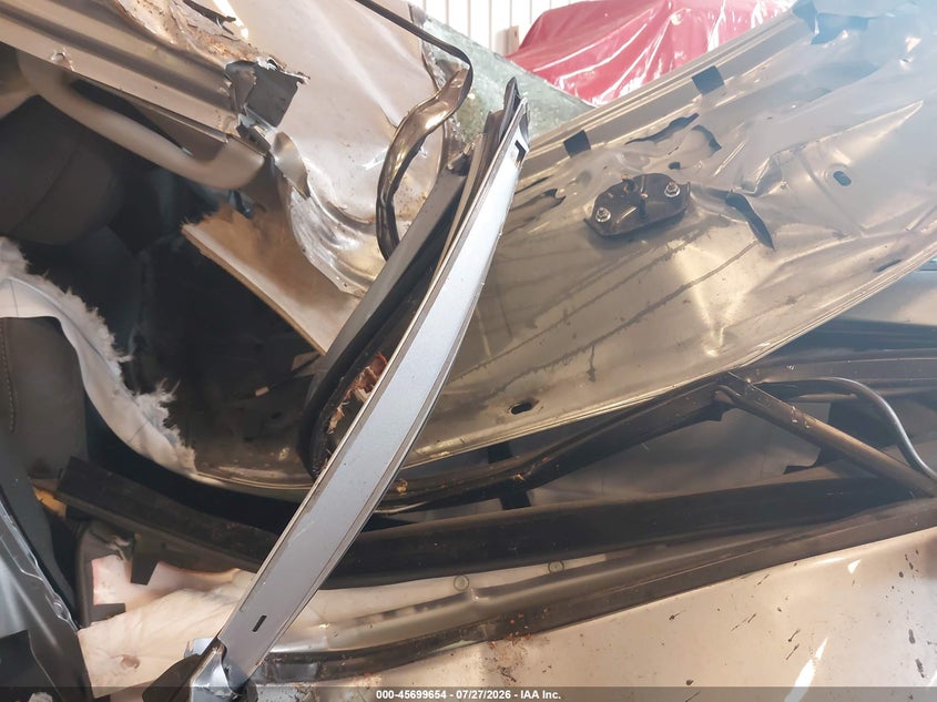 2025 SUBARU CROSSTREK auction photo 5