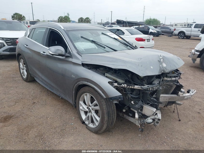 2017 INFINITI QX30 auction photo 1