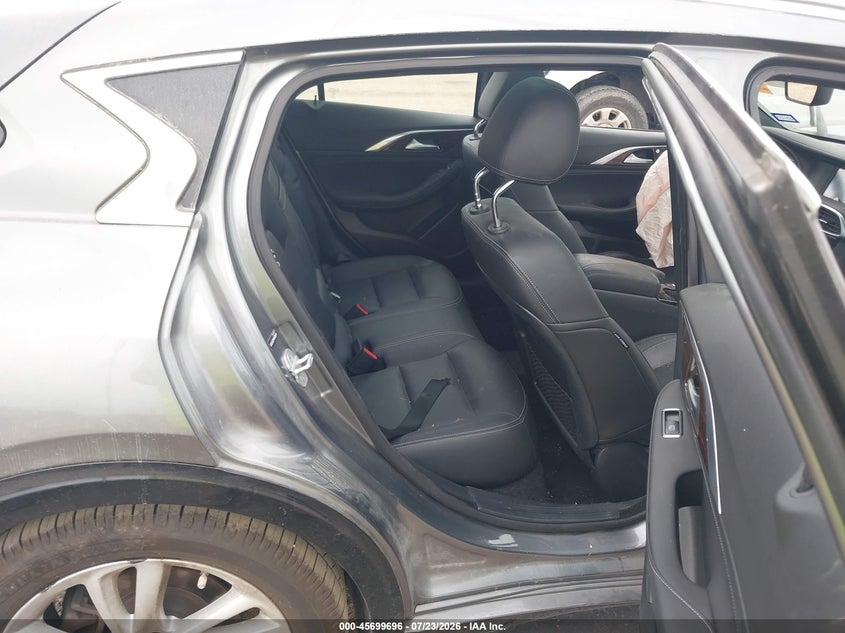 2017 INFINITI QX30 auction photo 8