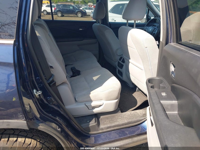 2017 HONDA PILOT auction photo 8