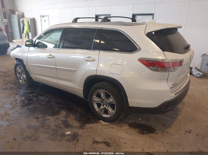 2015 TOYOTA HIGHLANDER auction photo 3