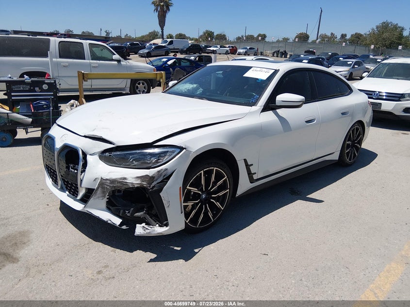 Vin: wby73aw0xpfr08075, lot: 46198377, bmw i4 edrive40 20232