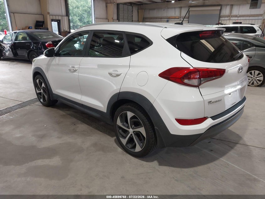 2016 HYUNDAI TUCSON auction photo 3