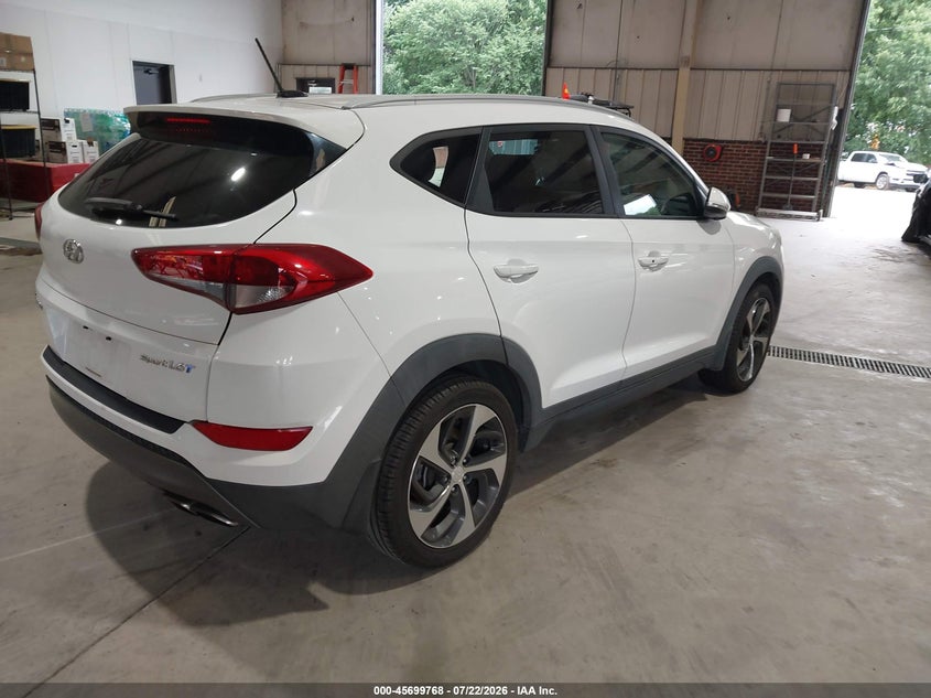 2016 HYUNDAI TUCSON auction photo 4