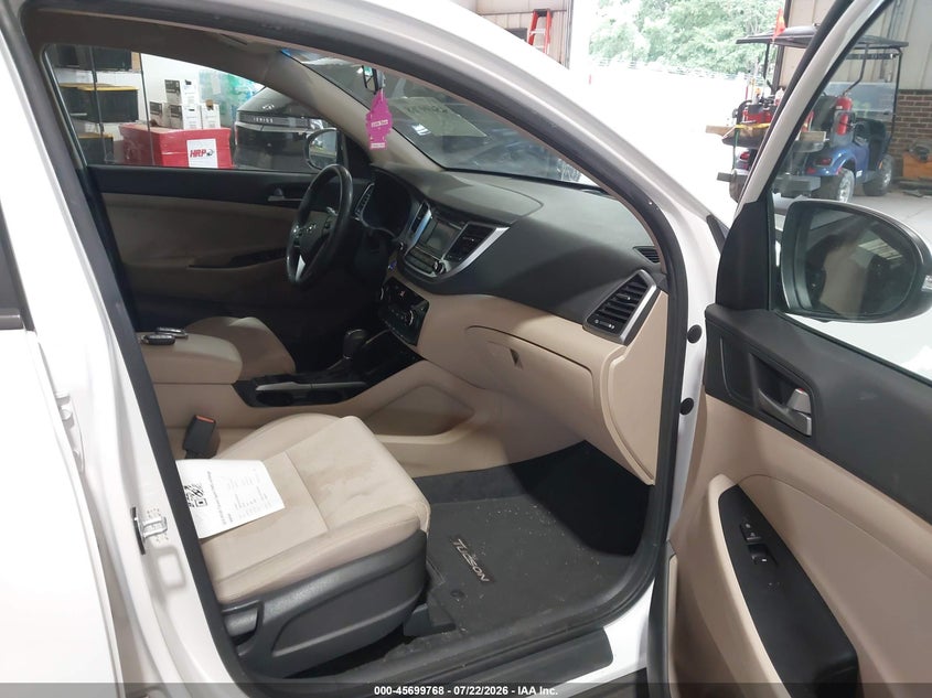 2016 HYUNDAI TUCSON auction photo 5