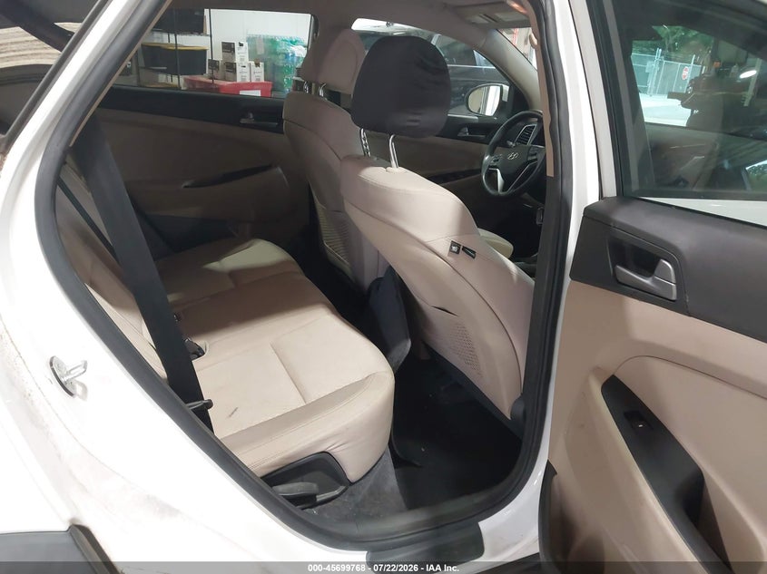 2016 HYUNDAI TUCSON auction photo 8