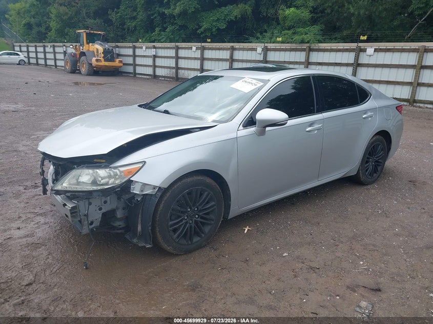 Vin: jthbk1gg4d2062389, lot: 46198557, lexus es 350 20132