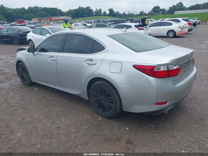 Vin: jthbk1gg4d2062389, lot: 46198557, lexus es 350 20133