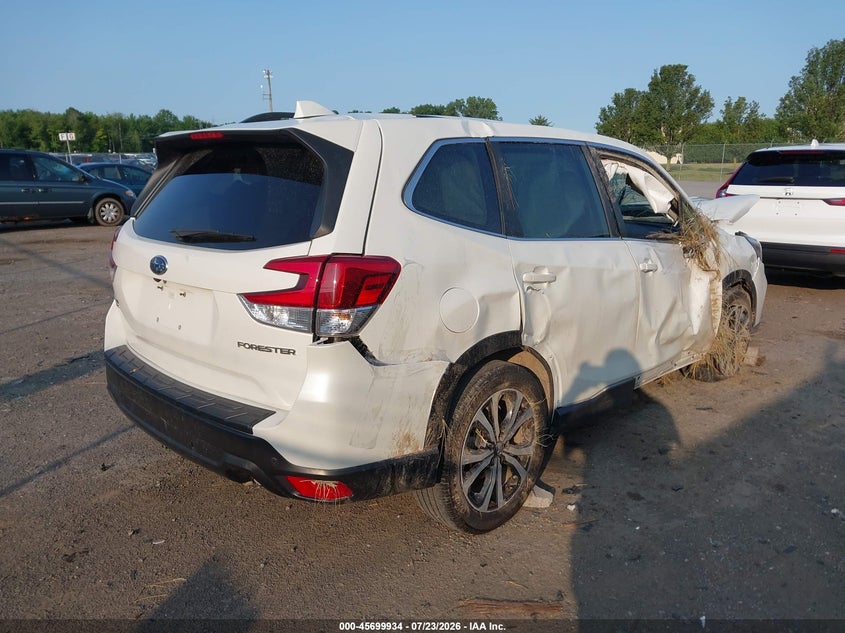 2021 SUBARU FORESTER auction photo 4