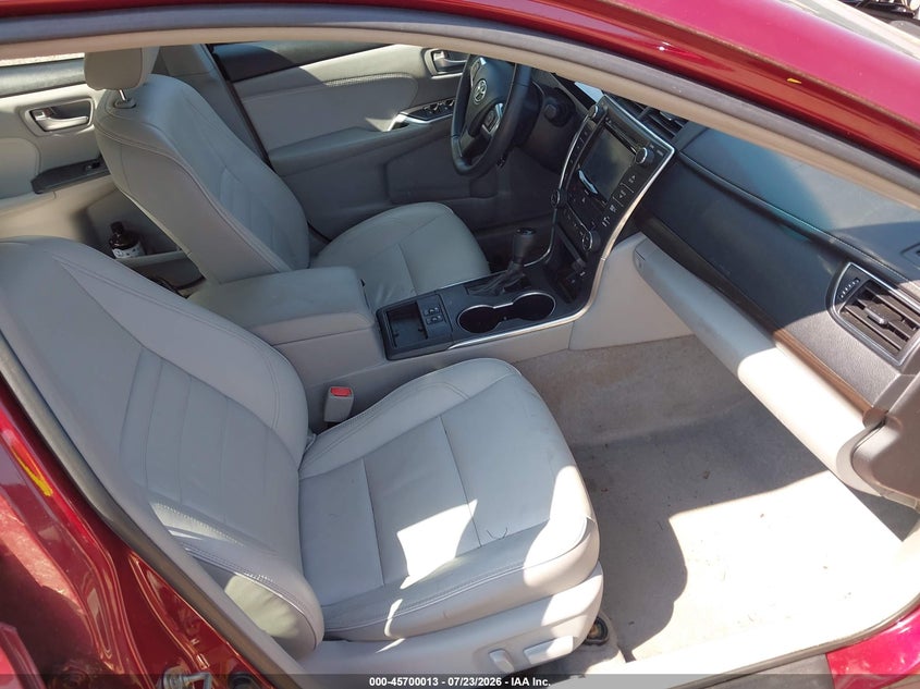 2017 TOYOTA CAMRY auction photo 5