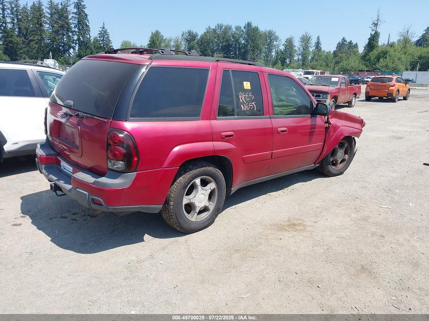 2005 CHEVROLET TRAILBLAZER auction photo 4