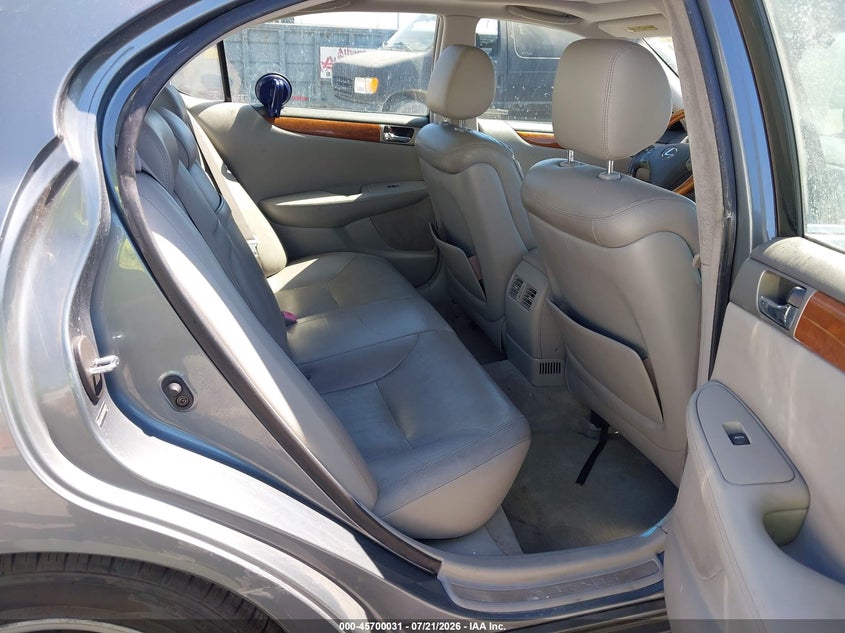 2005 Lexus Es 330 VIN: JTHBA30G055080431 Lot: 45700031