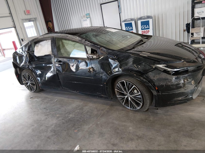 Vin: jtdadabu6r3010770, lot: 46198660, toyota prius xle awd-e 2024 img_1