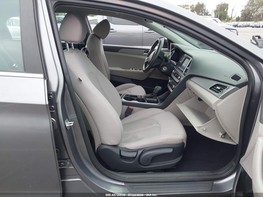 2018 HYUNDAI SONATA auction photo 5