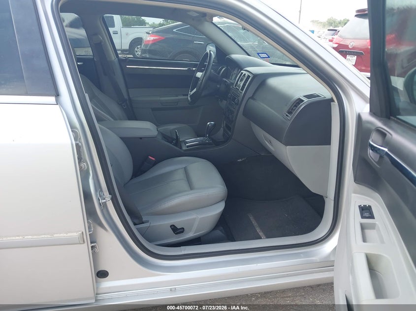 2007 CHRYSLER 300 auction photo 5