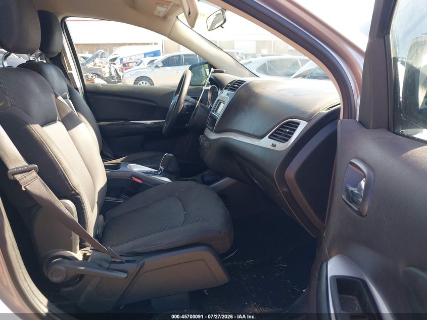2015 DODGE JOURNEY auction photo 5