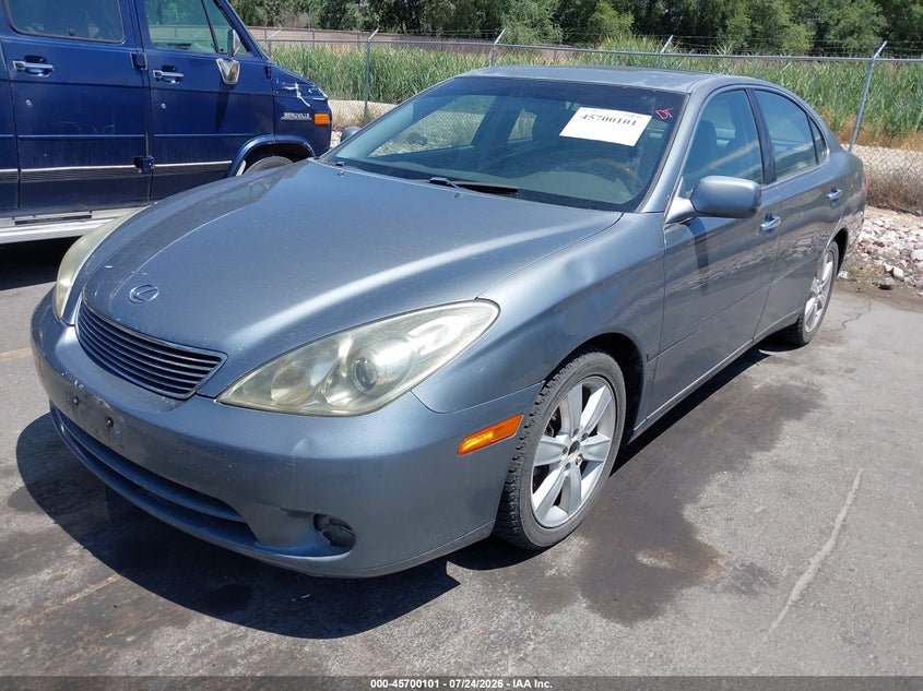 2005 LEXUS ES 330 auction photo 2
