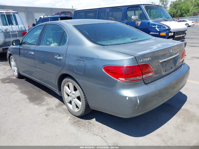 2005 LEXUS ES 330 auction photo 3