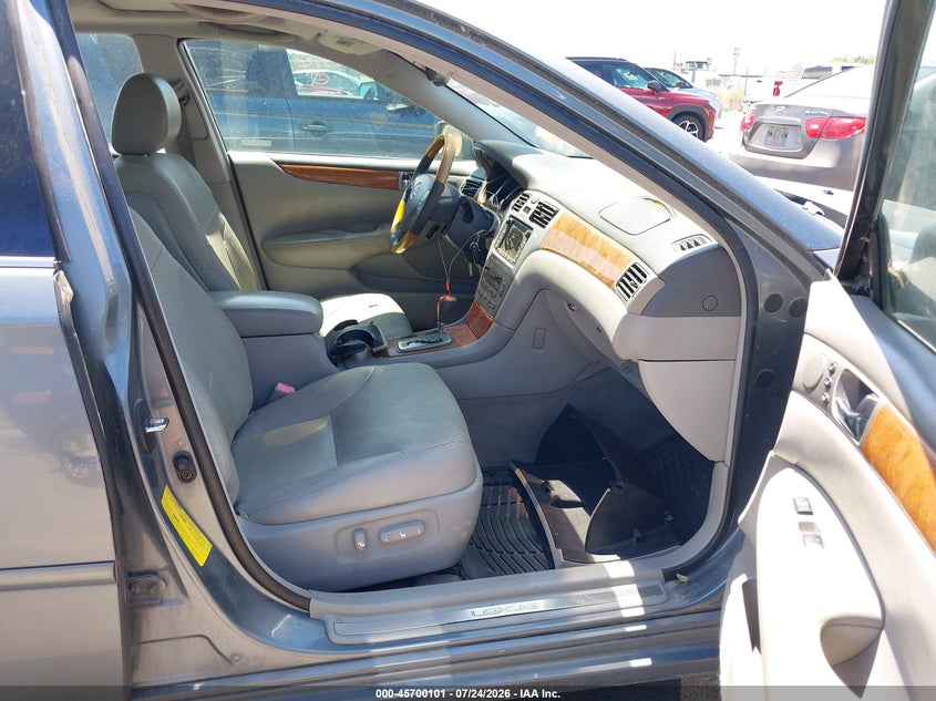 2005 LEXUS ES 330 auction photo 5